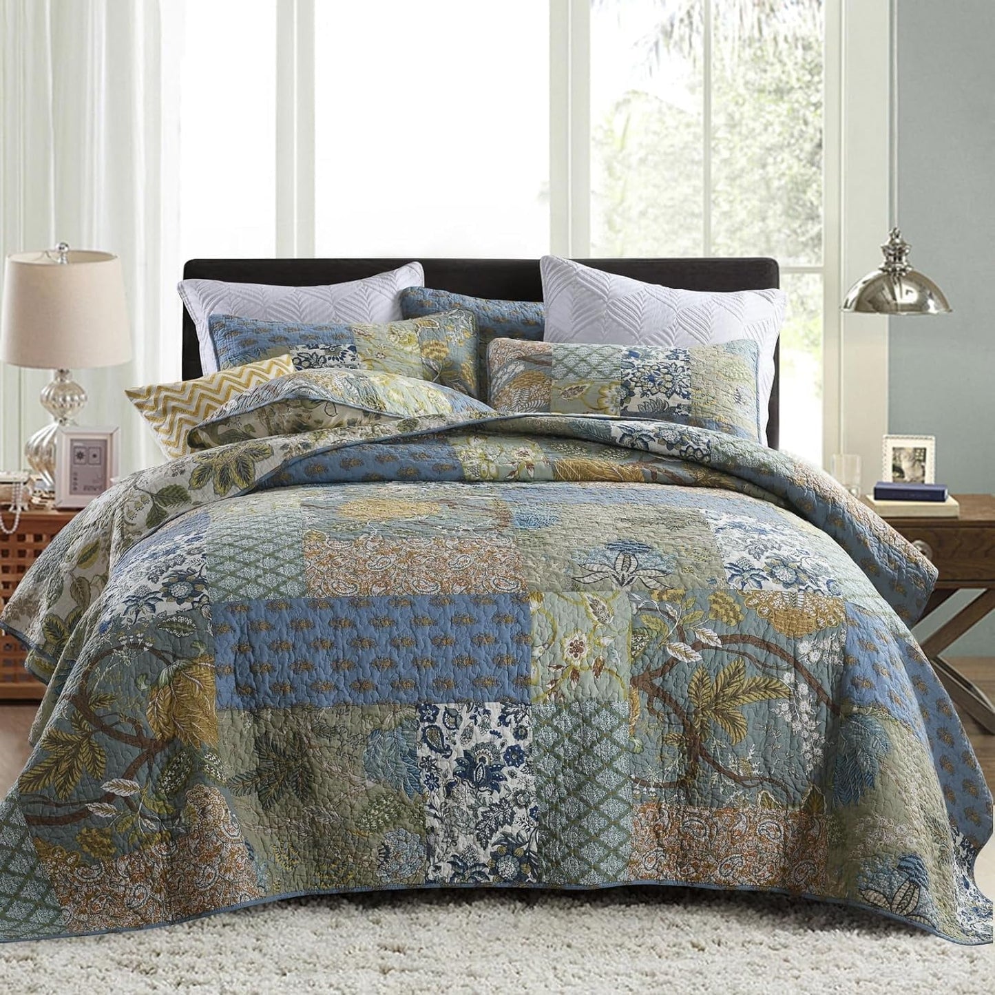 Queen Size Quilt Set, 3-Piece Soft Warm Lightweight For All Season Quilt Bedspread Machine Washable Bedding Set with 2-Piece Pillow Shams, 90x90 inch